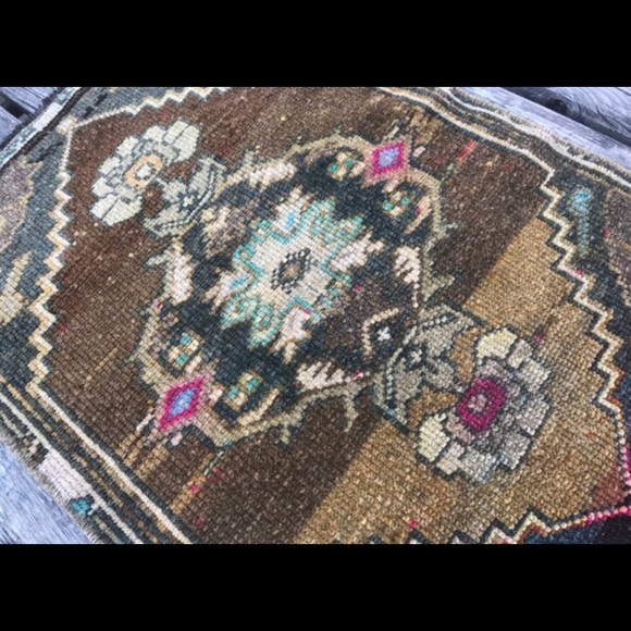 Vintage Turkish Anatolian rug - Picture 3 of 6